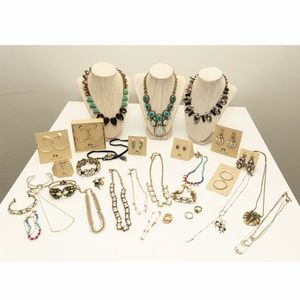 HUGE Chloe + Isabel Bundle